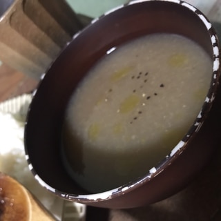 オリーブオイルと菊芋のスープ